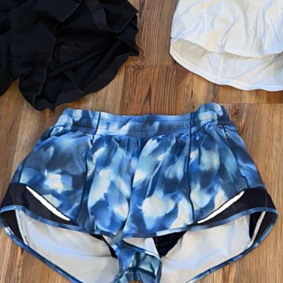 Blue and white lululemon shorts - Picture 2 of 2